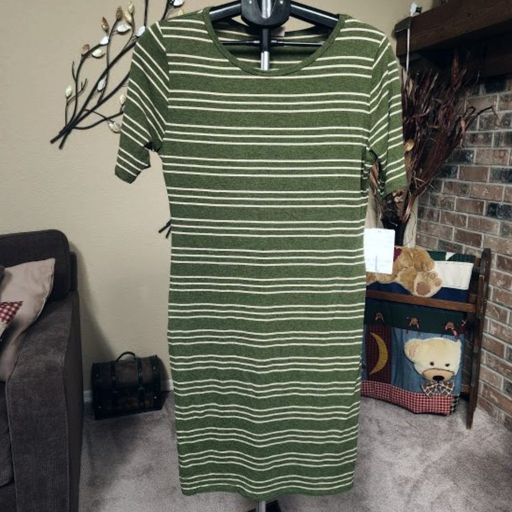 NWT Lularoe sz large Julia green striped dress